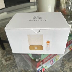 Smilodon Bedroom Lamp with Timer and Remote, Woodgrain